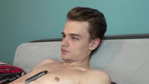 taylor fox online show from 09.24.25