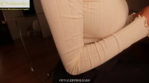 Valery Roldans online show from 04.14.26