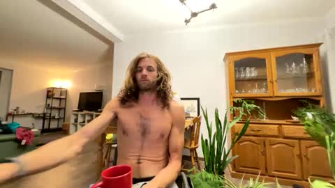 Rollinintheweeds online show from 09.28.25
