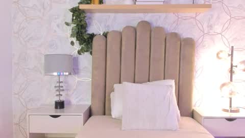 Snapshot of roma_love_ chatting on 12.07.24 online show from 12.07.24