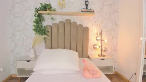   online show from 11.29.25