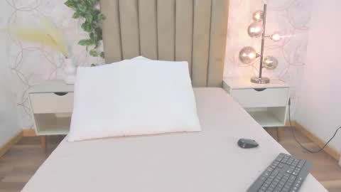   online show from 12.19.25