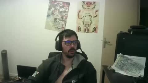 romainb72 online show from 12.17.25