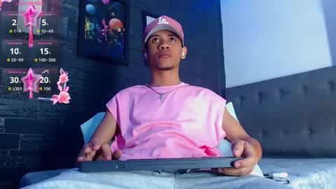 Roman Cartier online show from 10.18.25