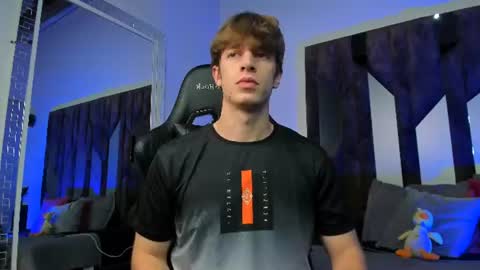 Snapshot of romeo_ricci1 chatting on 06.23.26 Romeo Ricci online show from 06.23.26