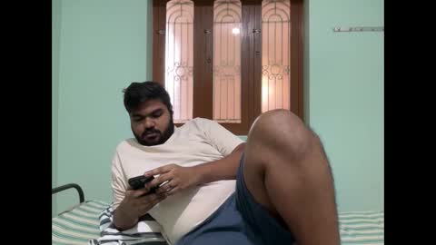 Romeo Sam online show from 11.17.25