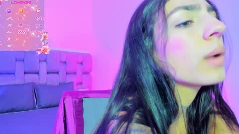 Snapshot of romyvega_ chatting on 12.20.24 Romy Vega online show from 12.20.24
