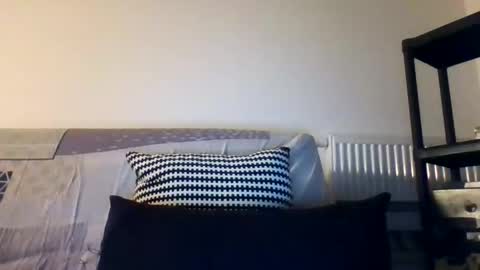 Snapshot of ronbig8inch chatting on 10.27.25 ronbig8inch online show from 10.27.25