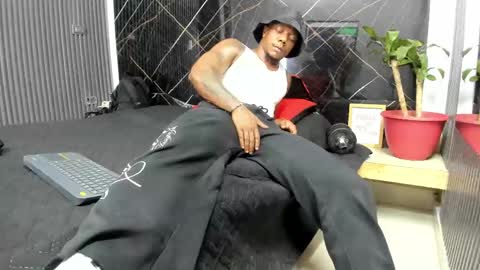 Ronnie 777 online show from 03.01.25
