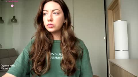 Snapshot of ronny_ponny chatting on 09.24.25 RonnyPonny online show from 09.24.25