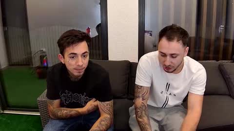 Snapshot of room4all chatting on 10.30.25 ionut online show from 10.30.25