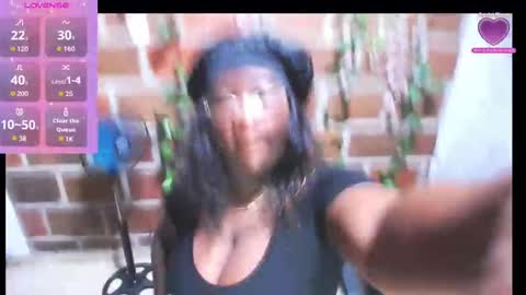 Snapshot of roos_veyker chatting on 09.27.25 roos_veyker online show from 09.27.25