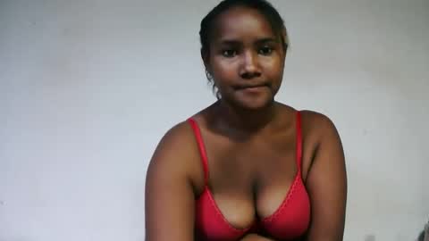 Snapshot of roosesexy chatting on 06.01.26 roosesexy online show from 06.01.26