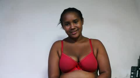 Snapshot of roosesexy chatting on 06.01.26 roosesexy online show from 06.01.26