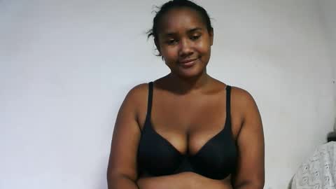 Snapshot of roosesexy chatting on 06.02.26 roosesexy online show from 06.02.26