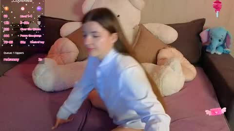 roraline_lov online show from 04.19.26