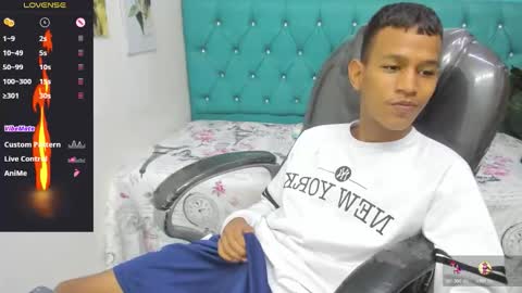 Snapshot of rory_castro chatting on 10.23.25 RORY CASTRO online show from 10.23.25