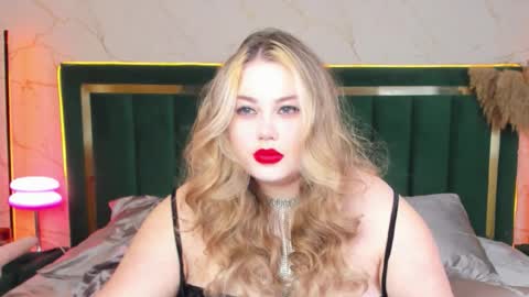 Chloe online show from 02.07.26