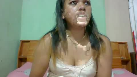 Snapshot of rosah451320 chatting on 07.18.26 rosah451320 online show from 07.18.26