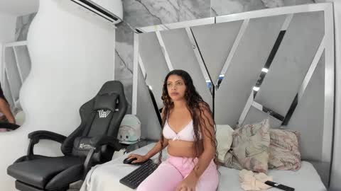 rosaliaxht online show from 09.28.25