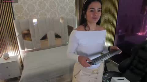 ROSALIN online show from 10.04.25