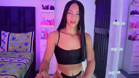 Snapshot of rosalindasexy chatting on 12.03.24 Rosalinda online show from 12.03.24