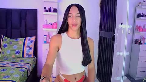 Snapshot of rosalindasexy chatting on 12.04.24 Rosalinda online show from 12.04.24