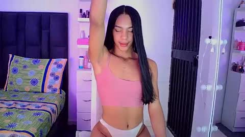 Snapshot of rosalindasexy chatting on 12.06.24 Rosalinda online show from 12.06.24