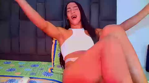 Snapshot of rosalindasexy chatting on 09.26.25 Rosalinda online show from 09.26.25