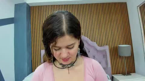 Snapshot of rosalinegrey chatting on 09.29.25 Rosaline Grey online show from 09.29.25