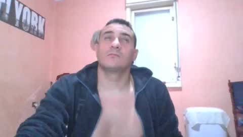 Snapshot of rosario1212 chatting on 12.23.24 Rosario online show from 12.23.24