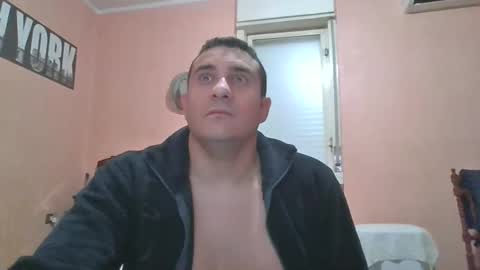 Snapshot of rosario1212 chatting on 01.30.25 Rosario online show from 01.30.25