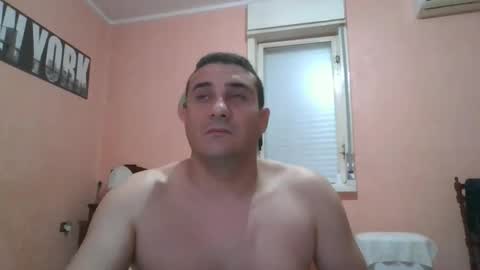 Snapshot of rosario1212 chatting on 10.23.25 Rosario online show from 10.23.25