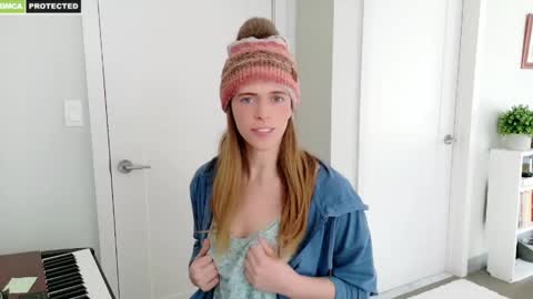 rose77782 online show from 02.24.25