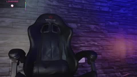 Snapshot of rose_baker_ chatting on 03.04.25 ROSE BAKER online show from 03.04.25