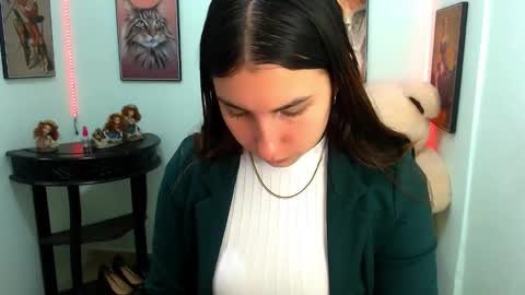 Snapshot of rose_celina chatting on 01.15.25 Rose online show from 01.15.25