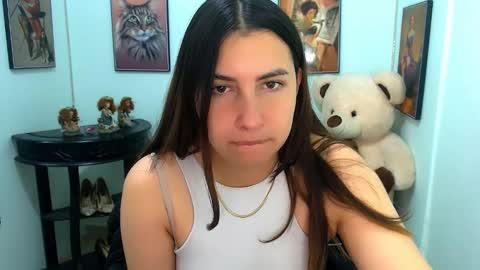 Snapshot of rose_celina chatting on 02.03.25 Rose online show from 02.03.25