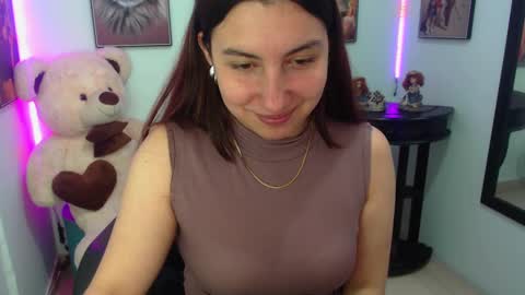 Snapshot of rose_celina chatting on 03.07.25 Rose online show from 03.07.25