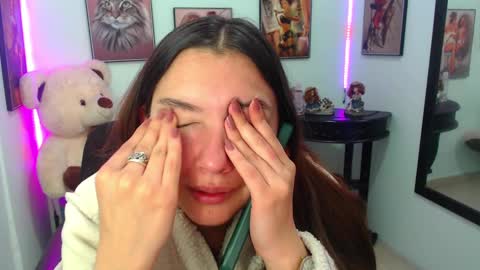 Snapshot of rose_celina chatting on 03.11.25 Rose online show from 03.11.25