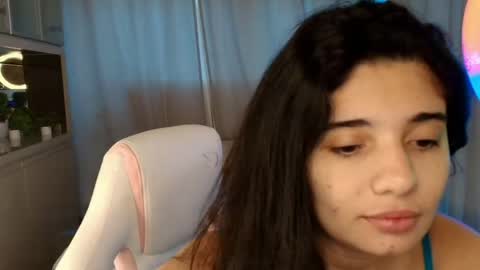 Snapshot of rose_desiree chatting on 06.02.26 Rose online show from 06.02.26