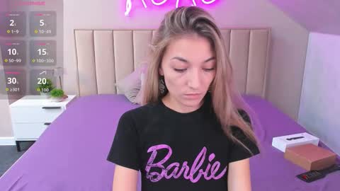 Kimberlly online show from 09.30.25