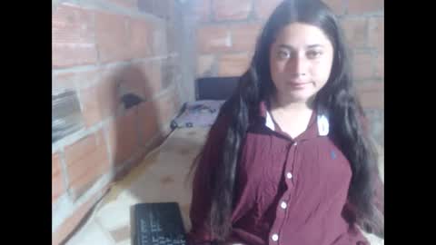 Snapshot of rose_domy chatting on 12.01.25 rose and domy online show from 12.01.25