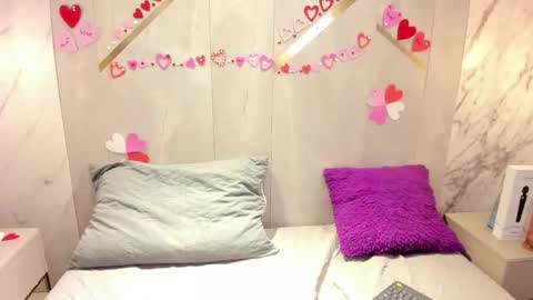 Rose 3 online show from 02.12.26