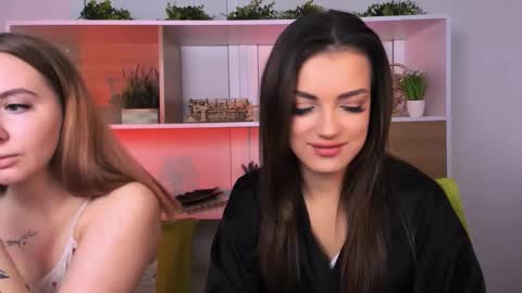 rose online show from 10.24.25