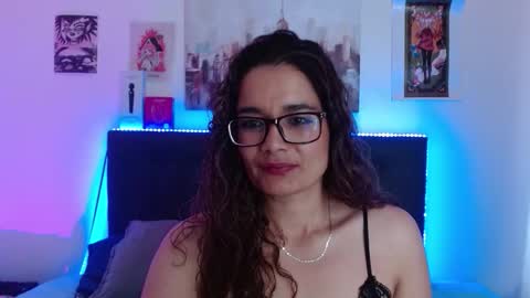 Rose  online show from 11.29.25