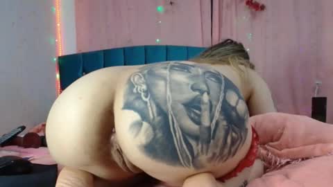 Snapshot of rose_victory chatting on 02.20.26 rose_victory online show from 02.20.26