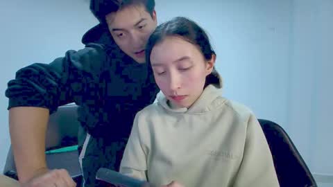 Snapshot of roseandviktor23 chatting on 11.24.25 Rose Sins and Don Viktor online show from 11.24.25