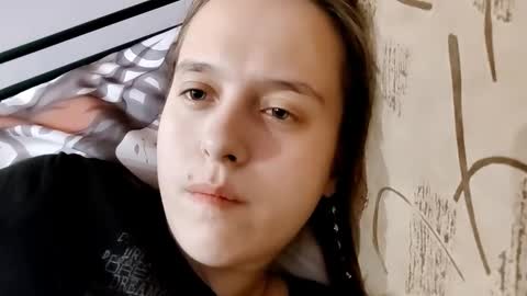 Sophie online show from 12.17.25