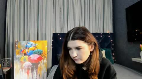 Snapshot of roseblanche2k chatting on 12.29.24 Florin online show from 12.29.24