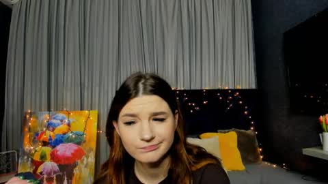 Snapshot of roseblanche2k chatting on 01.16.25 Florin online show from 01.16.25